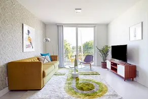 Roami at Grove 27 | Group Friendly | 3BR - 2 units - Image 3