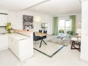 Marina Banus - Image 2