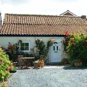 Hollin Barn Holiday Cottages - Image 5