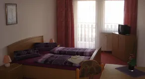 Hotel zur Linde - Image 2