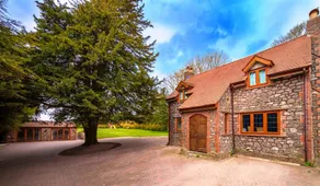 Old Farm Guest House - Image 2