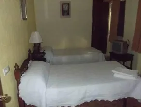 Hostal Santa Maria - Image 4