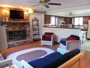 New Silver Beach Home Sleeps 8 - Image 2