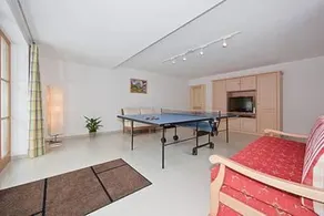 Harrys Chalet - Image 4