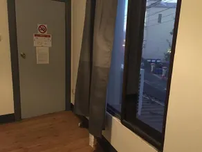 EBS Sydney Hostel - Image 2
