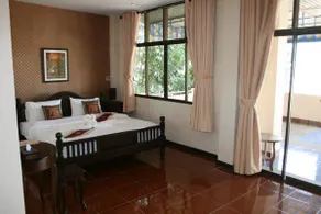 Beach Terrace - Image 5