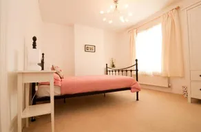 40 Tangier Lane - Image 3