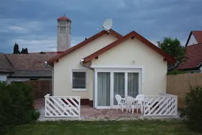 Mona Home - Image 2