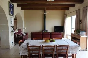 Kings Lodge - Image 3