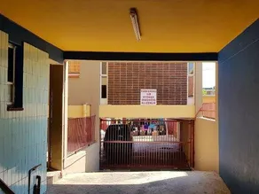 Hyswan Self Catering Guesthouse - Image 5
