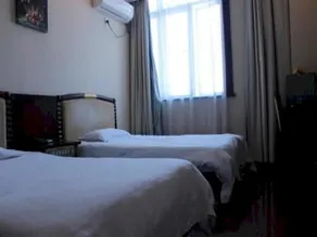 Green Tree Hotel - Image 4