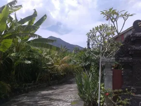 Volcano 2 guesthouse - Image 1