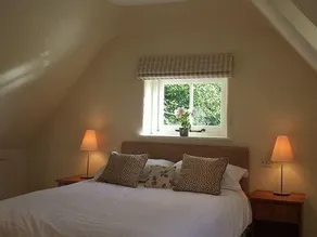 Erlands House - Image 3