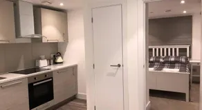 Apartment In Bournemouth Town Centre - Image 3
