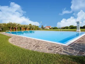 Modern Holiday Home with Swimming Pool in Lombardy - Image 4