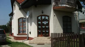 Zsuzsanna Vendeghaz - Image 3