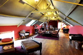 The Longleat Bath Arms - Image 3