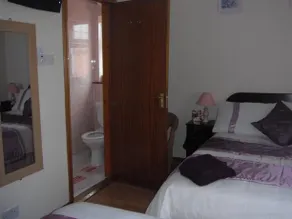 Mountain View House - Image 4