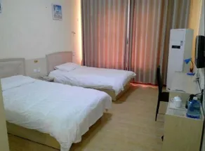 Sishui Haichang Business Hotel - Image 2