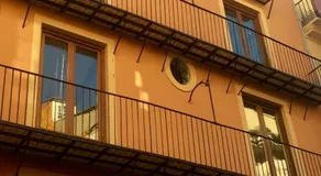 Unik Apartments Valencia - Image 2