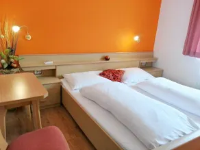Hotel-Pension Goldenberg - Image 3