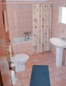 Tsoutsas Guesthouse - Image 3