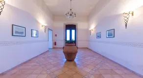mono Patrizia - Image 2