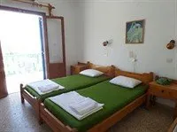 Young Inn - Image 4