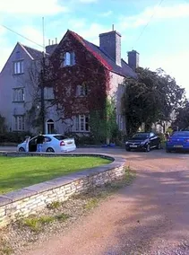 Claridges B&B - Image 1