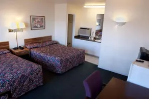 Econo Inn - Image 3