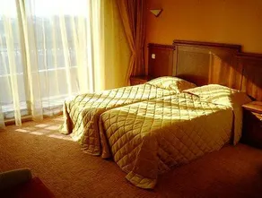 HOTEL BOLYARI - Image 3