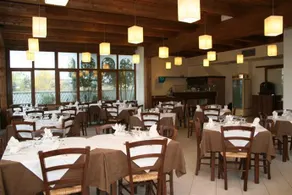Hotel Garden - Image 3