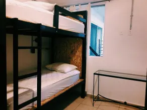 Urban Beach Chic Hostel - Image 3