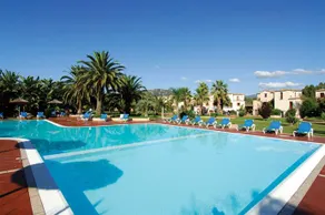 Belvilla by OYO Spacious Holiday Home With Patio - Image 4