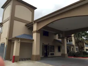 Lotus Inn - Image 2