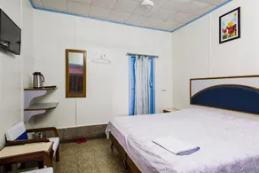 Arun Hotel - Image 3