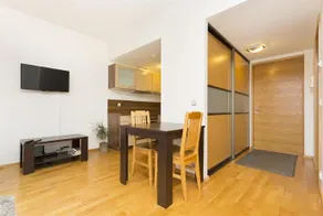 Downtown Residence Apartments - Narva Mnt - Image 5