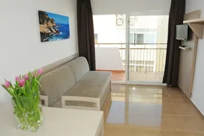 Apartamentos Malacosta - Image 4