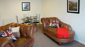Bow Serviced Apartments - Image 3