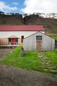 SILFURBERG GUESTHOUSE - Image 2