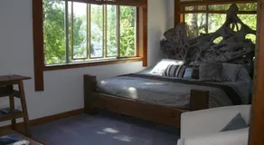 Ukee Treehouse B&B - Image 5