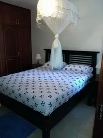 Lovely 1 Bedroom Apartment - Image 5