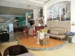 Summer Hotel (Shangchuanfei Beach) - Image 3