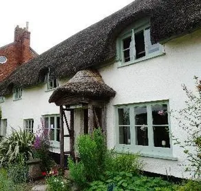 Farrington Bed and Breakfast Taunton - Image 1