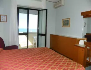 Hotel La Vela - Image 4