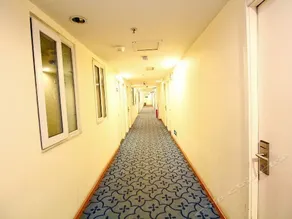 7 Days Inn Xian Li Jia Village Wan Da Square - Image 3