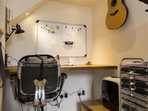 Veeve 3 Bed House On Sunderland Road South Ealing - Image 4