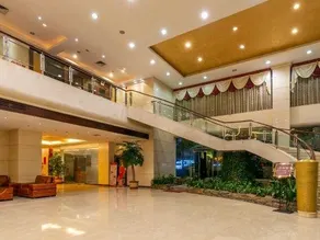 Crystal Hotel - Image 4