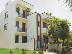 Tree Top Greens Serviced Apartments - Image 2