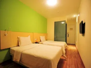 7 Days Inn Hainan State Farm Bureau Branch - Image 5